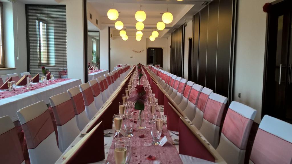 Hotel Luznice Planá nad Lužnicí 외부 사진